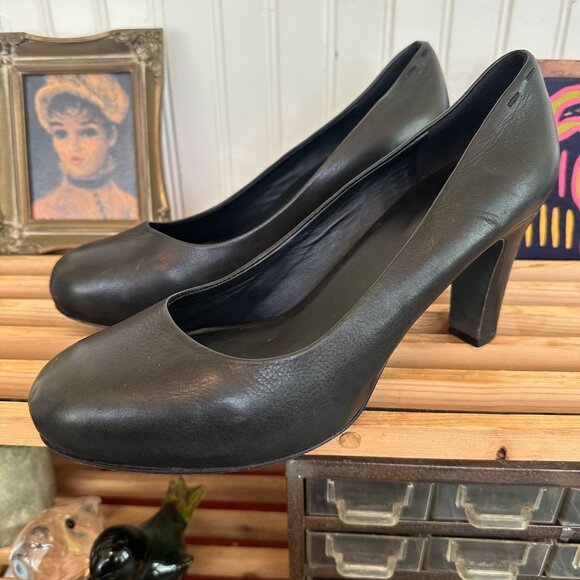 Eileen Fisher Black Leather Round Toe High Heel Pumps Size 11 - Picture 2 of 8
